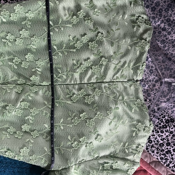 Custom Gown. See photos for measurements.  Model (me) wears a 4/6. - Picture 8 of 16